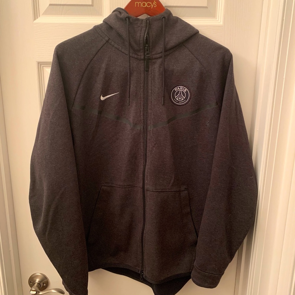 Nike X PSG Sportswear Club Fleece